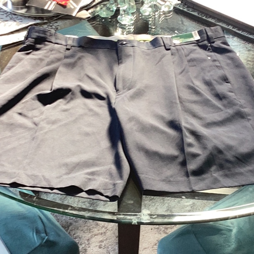 NWT Men’s Navy Golf Shorts